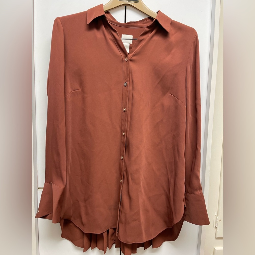 Chico’s Long-Sleeved Rust-Colored Blouse Size 1